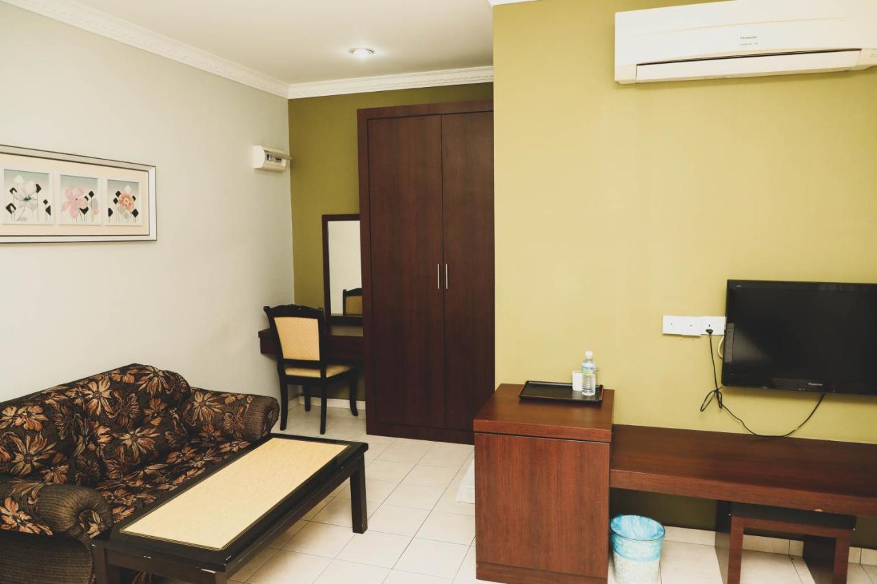 Bayu View Hotel Klang Exterior photo