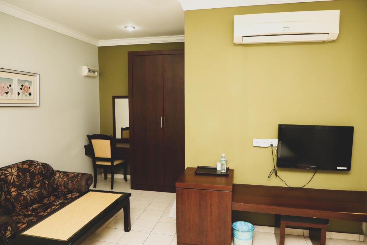 Bayu View Hotel Klang Exterior photo