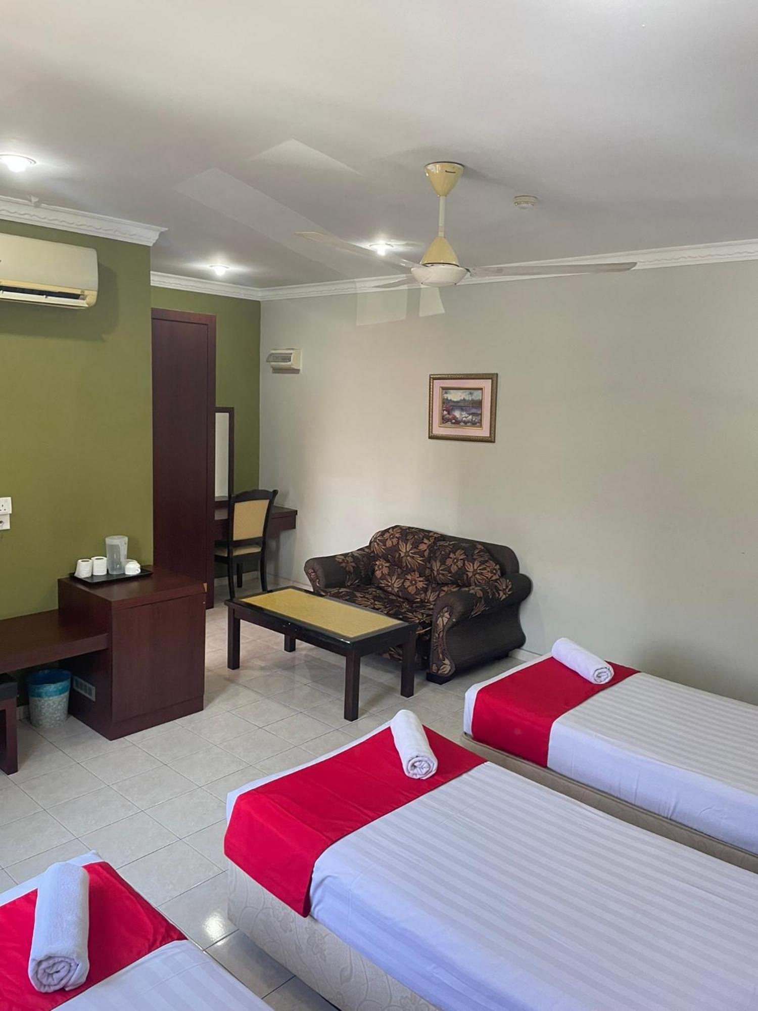 Bayu View Hotel Klang Exterior photo