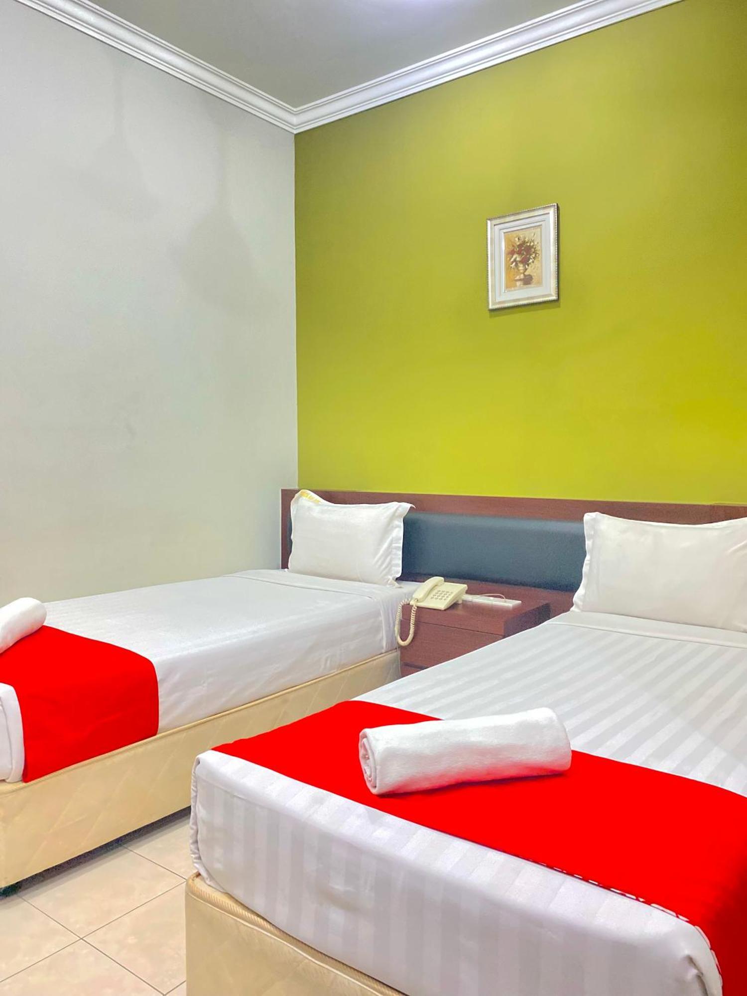 Bayu View Hotel Klang Exterior photo
