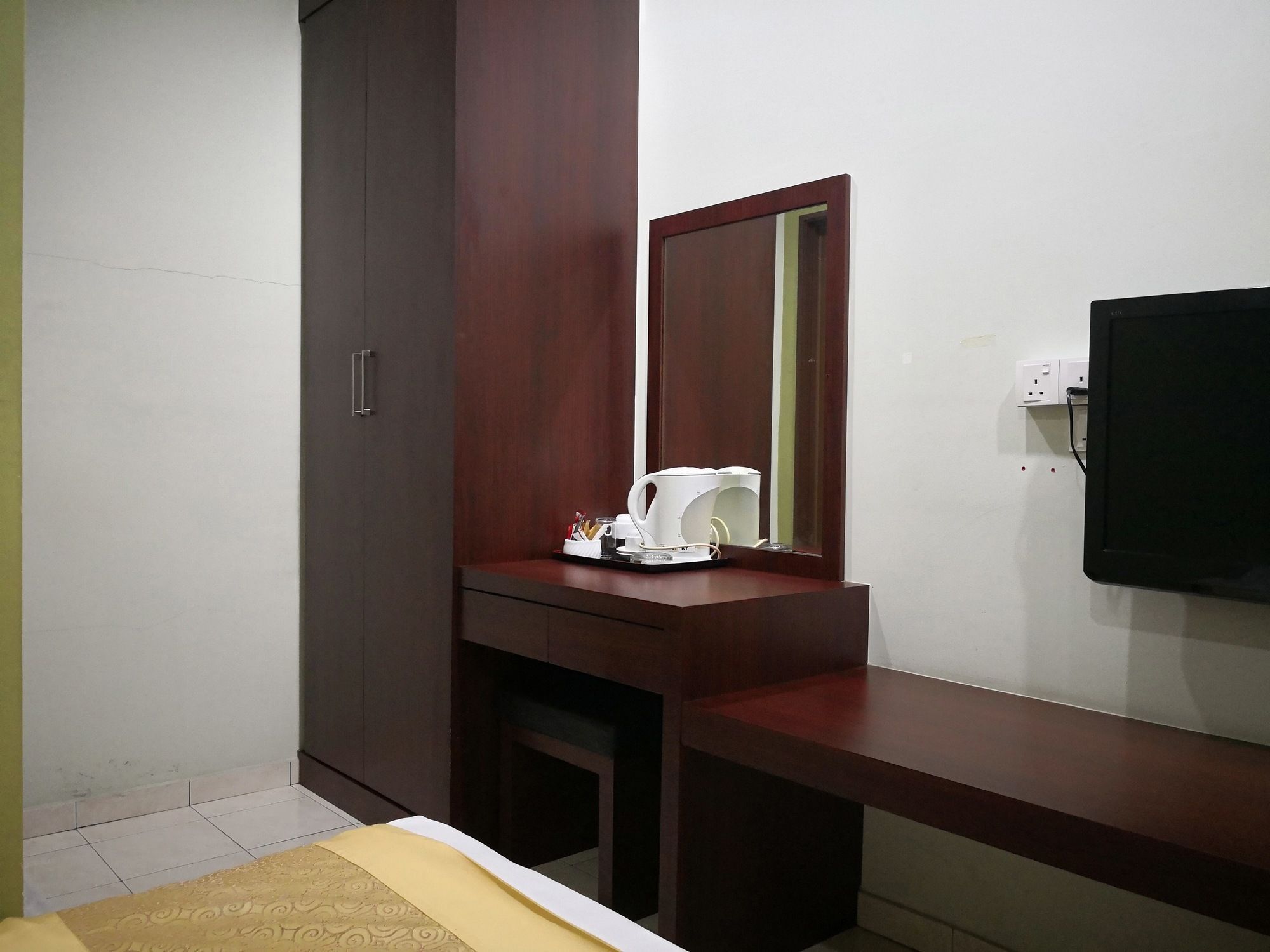 Bayu View Hotel Klang Exterior photo